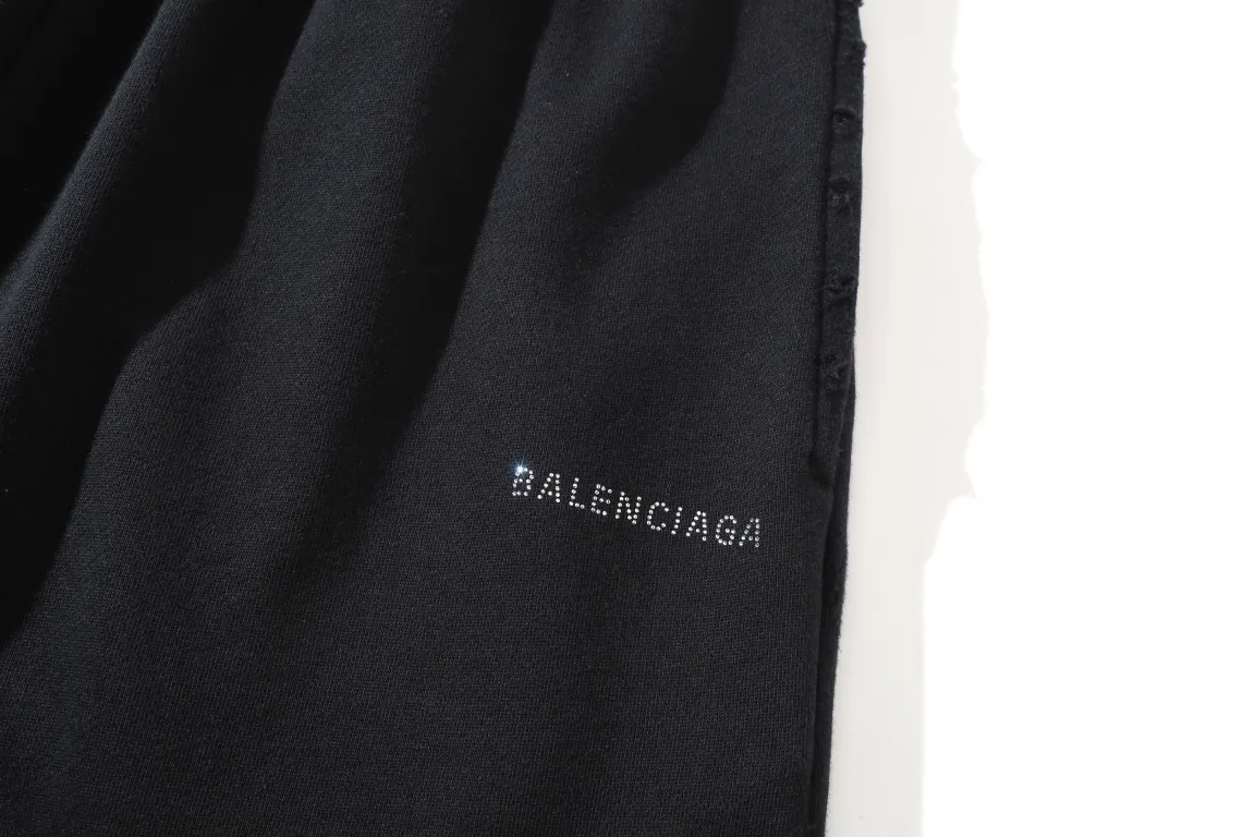 DD 031#P130 Classic logo Sizes : 1 2 3 4